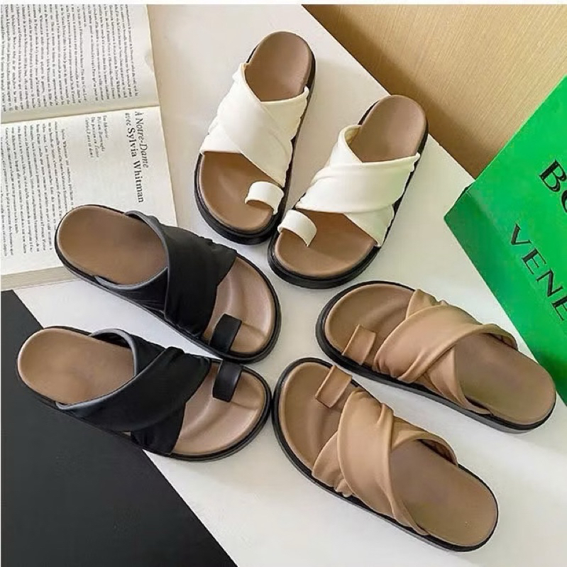 Dép Nữ Xỏ Ngón Quai Chéo X đế Bánh Mì