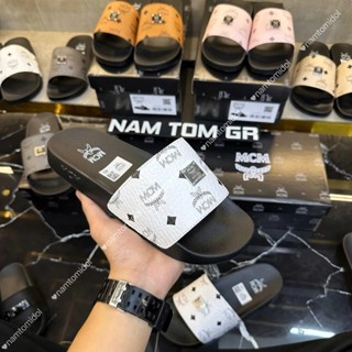 [RẺ VÔ ĐỊCH] Dép nam nữ mcm thời trang hot trend đinh mác kim loại. Mẫu mới xịn nhất 2025