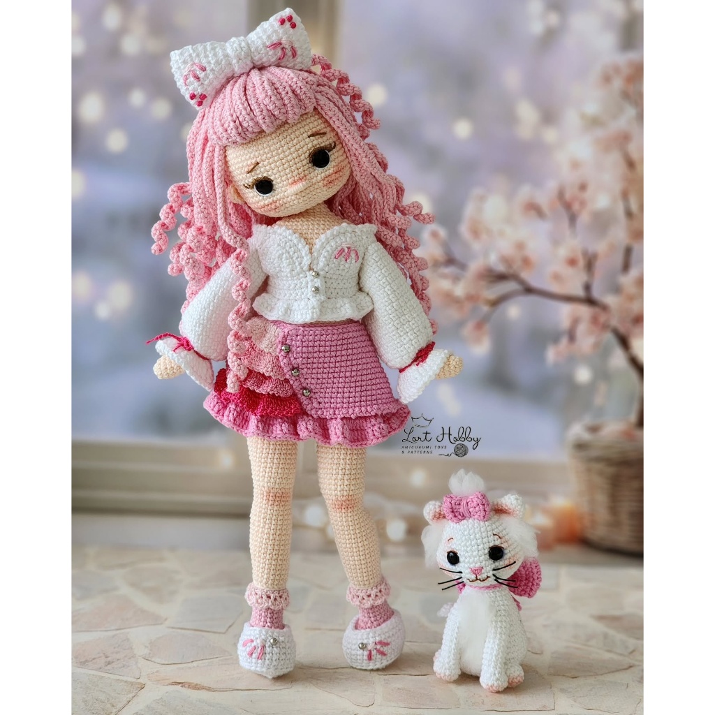 Chart hướng dẫn móc len búp bê Lydia và mèo con tiếng Việt