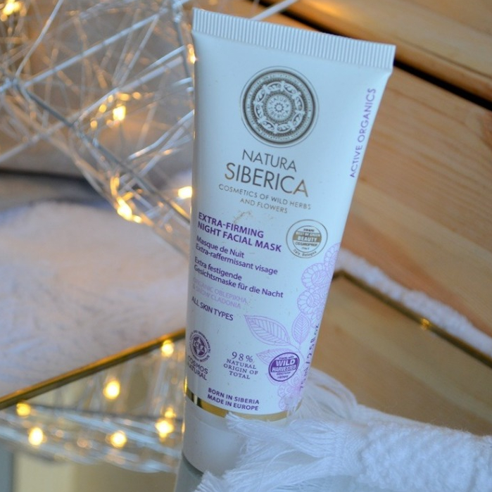 Mặt nạ ngủ siberica trắng da
