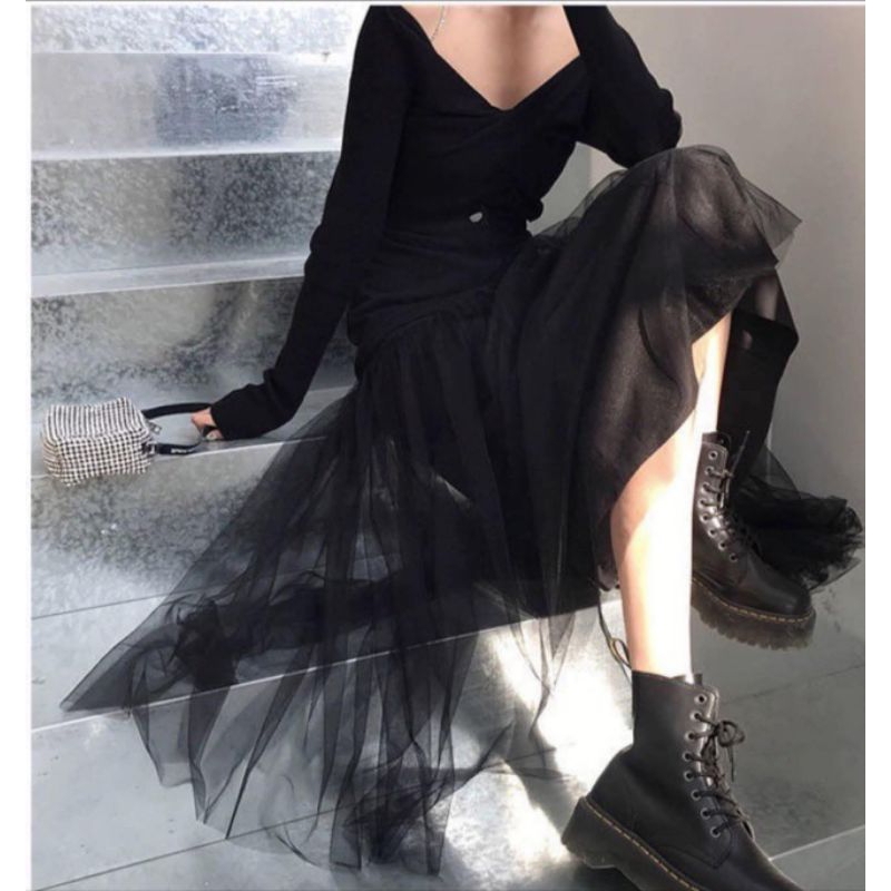 <vải chéo hàn 40k/1m; vải lưới tu tu 15k/1m>