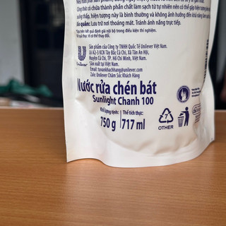 Nước Rửa Chén Bát Sunlight Chanh 100 750g/ 717ml