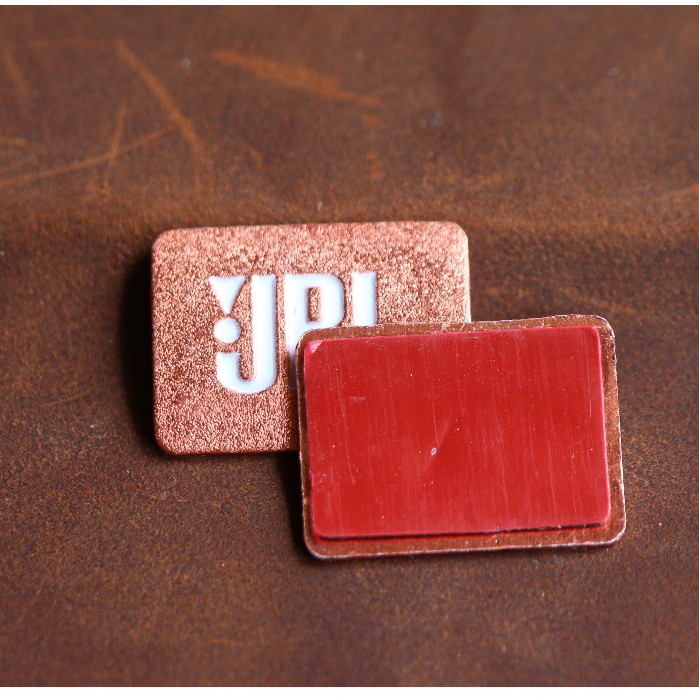 Logo dán loa JBL có sẵn keo dán (tem bo cong)