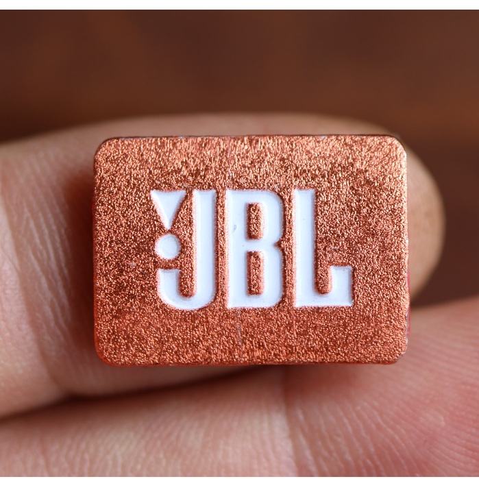 Logo dán loa JBL có sẵn keo dán (tem bo cong)
