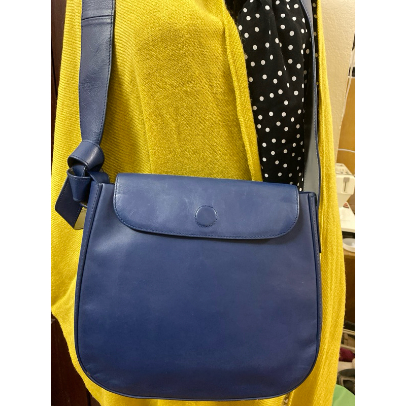 Túi da thật phom cứng dáng thể thao size 30x25