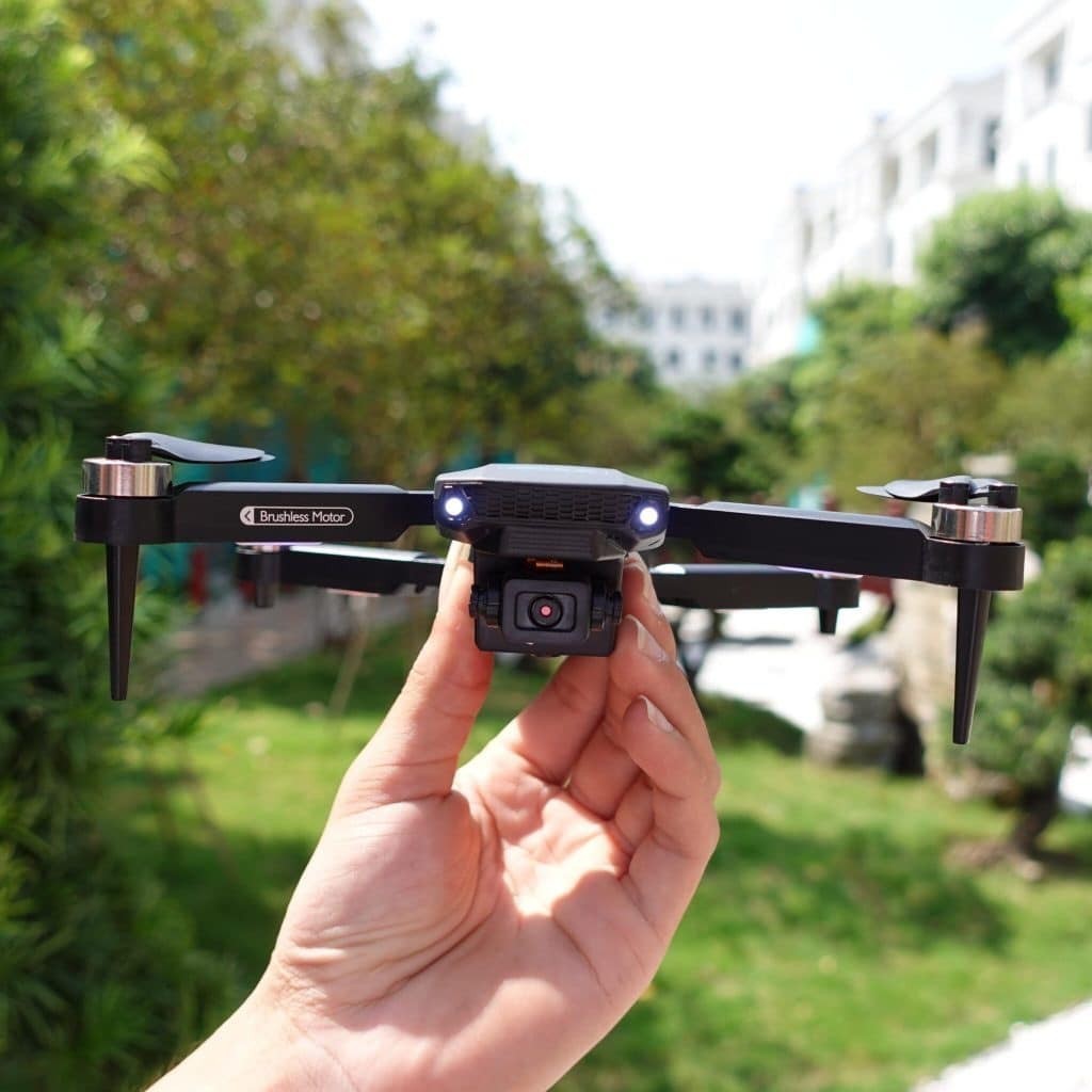 FLYCAM E88Max , FLYCAM GIÁ RẺ ĐỘNG CƠ KHÔNG CHỔI THAN, KẾT NỐI TRỰC TIẾP ĐIỆN THOẠI | BigBuy360 - bigbuy360.vn