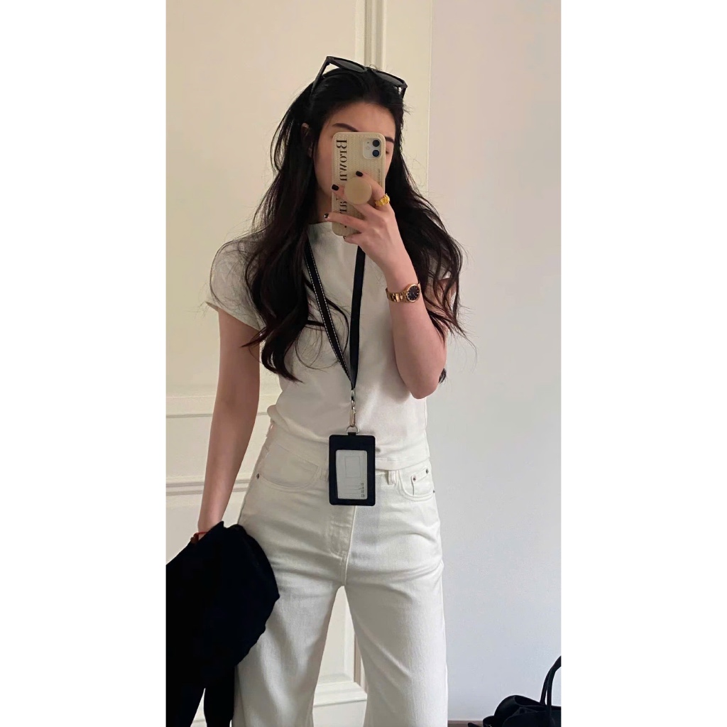 Áo thun ôm body Hot Douyin 2025