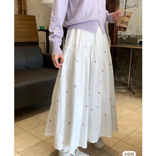  Chân váy trắng thô dài dáng xoè thêu hoa nhí dài 83cm 