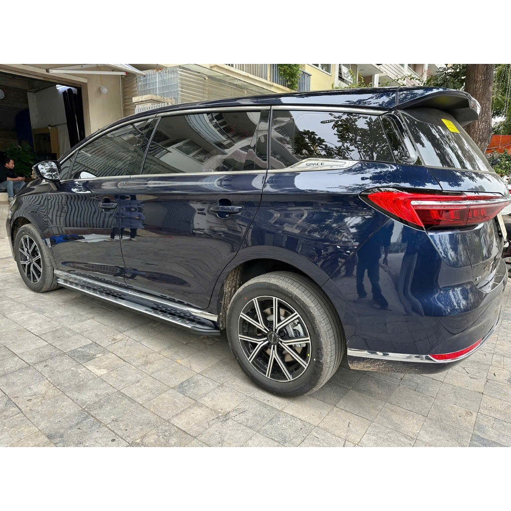(không logo) - BẬC BƯỚC CHÂN XE BYD M6 CAO CẤP