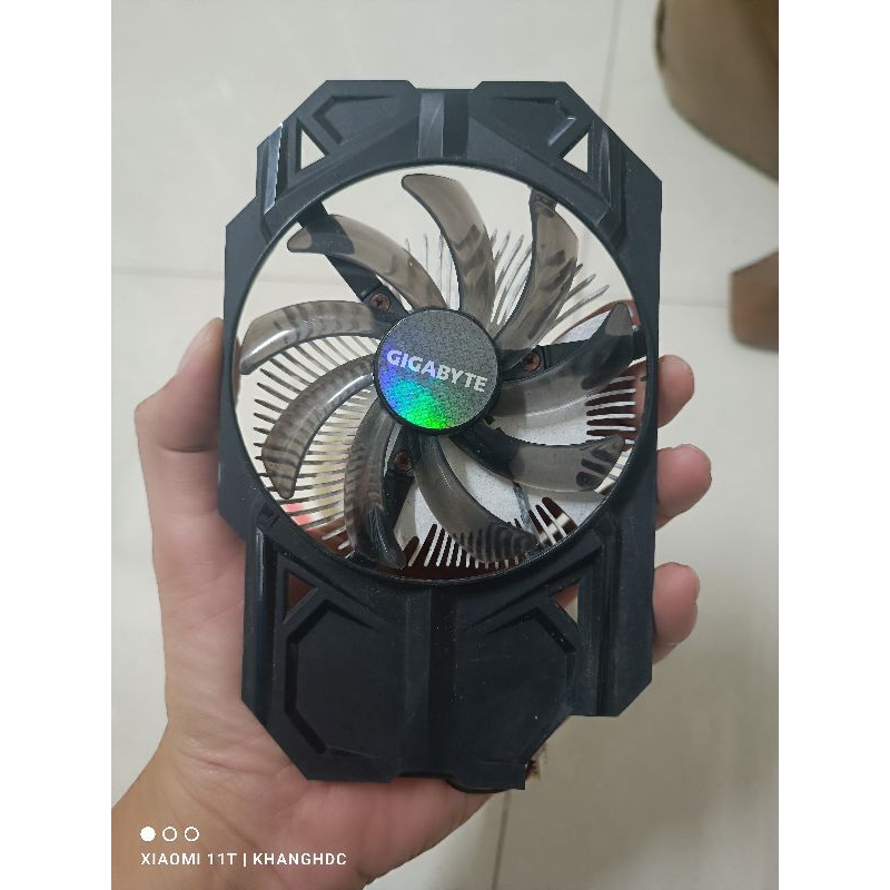Tản nhiệt vga 750ti 1fan gigabyte [nguyên cụm tản + heatsink]