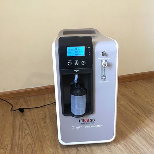 Máy Tạo Oxy Lucass 5 Lít/phút SZ-5BW Có Xông Khí Rung