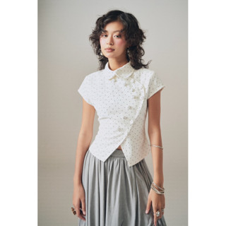  Áo sơ mi chấm bi cổ tròn INTO.EIGHT thiết kế  LANA SHIRT  