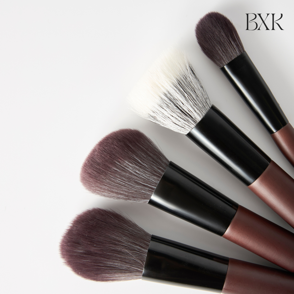 Bộ cọ trang điểm 12 cây mini thân gỗ chắc chắn kèm theo túi đựng tiện lợi BXK COSMETICS