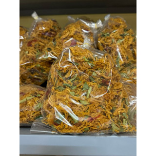 500g khô gà lá chanh 75k