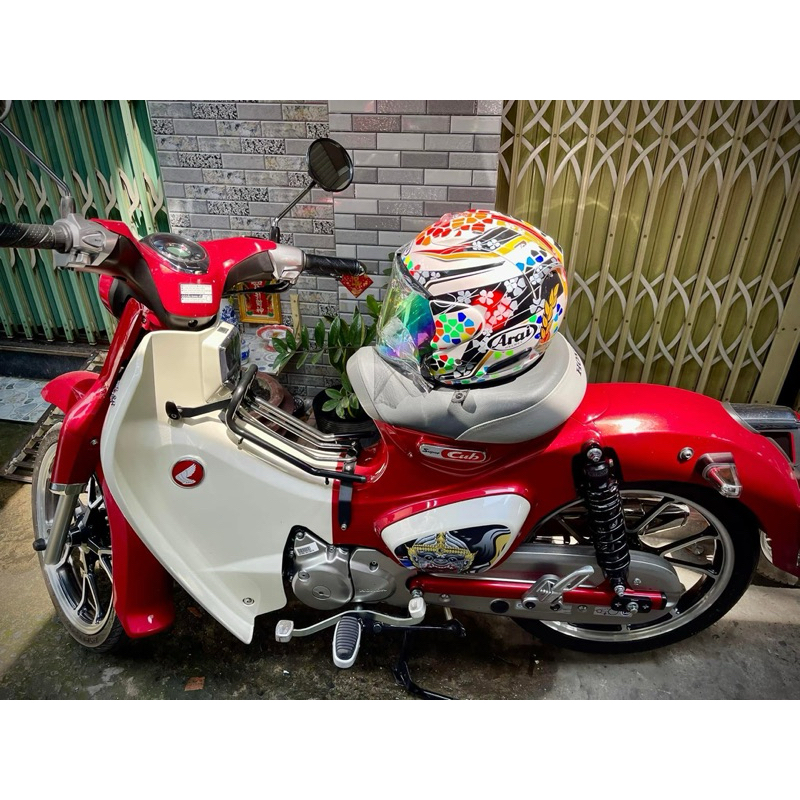 Nón bảo hiềm Arai full đầu