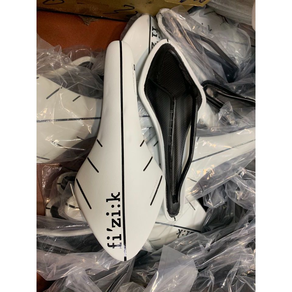 YÊN CARBON FIZIK SIÊU NHẸ