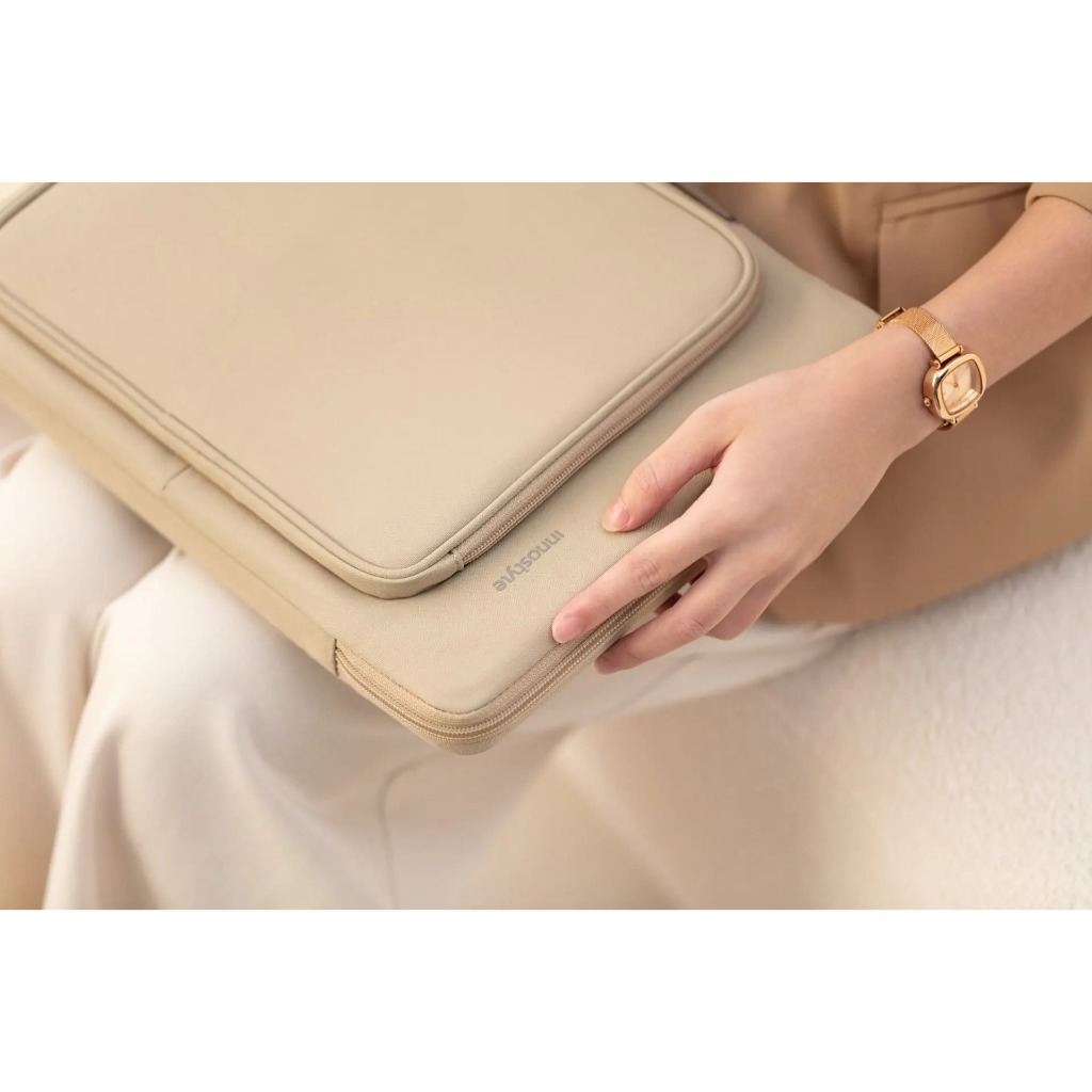 Túi chống sốc Innostyle Omniprotect Carry cho Macbook và Laptop 13 inch/ 14 inch/ 16 inch chính hãng | BigBuy360 - bigbuy360.vn