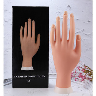 Bàn tay giả silicon nails
