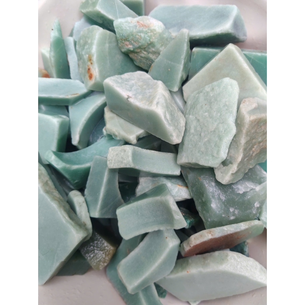 Đá Thô Thach Anh Xanh (1kg)