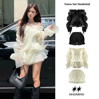 MADMIND Set Áo Nữ Thiết Kế Trễ Vai Tay Dài Sang Trọng Vải Tơ / Quần Nữ Ngắn Nhúng Vải Tơ Yume - Màu Đen , Be