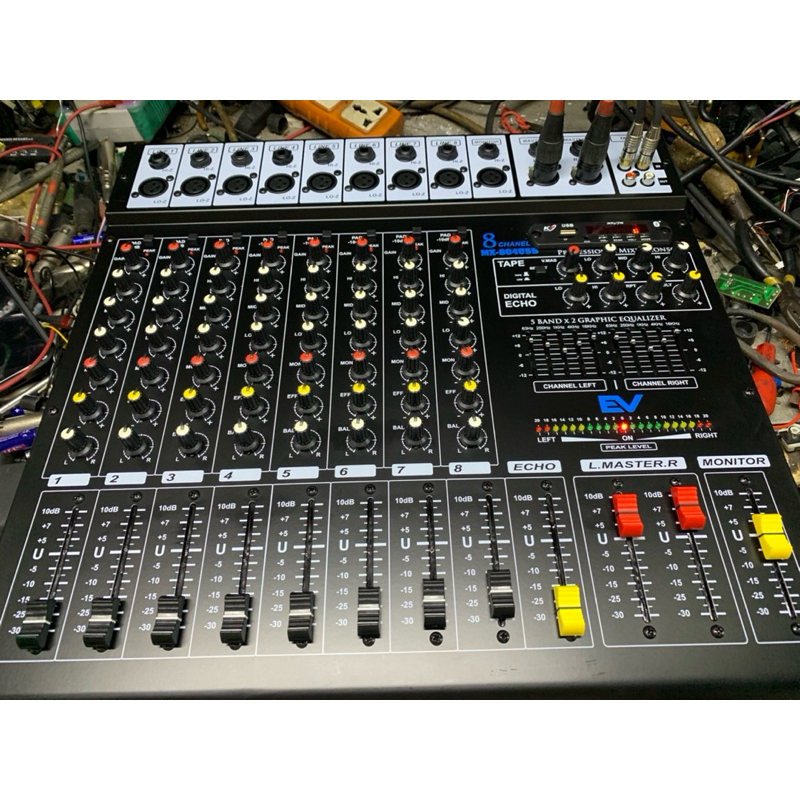 Bàn trộn âm thanh yamaha 8line 804 có Bluetooth