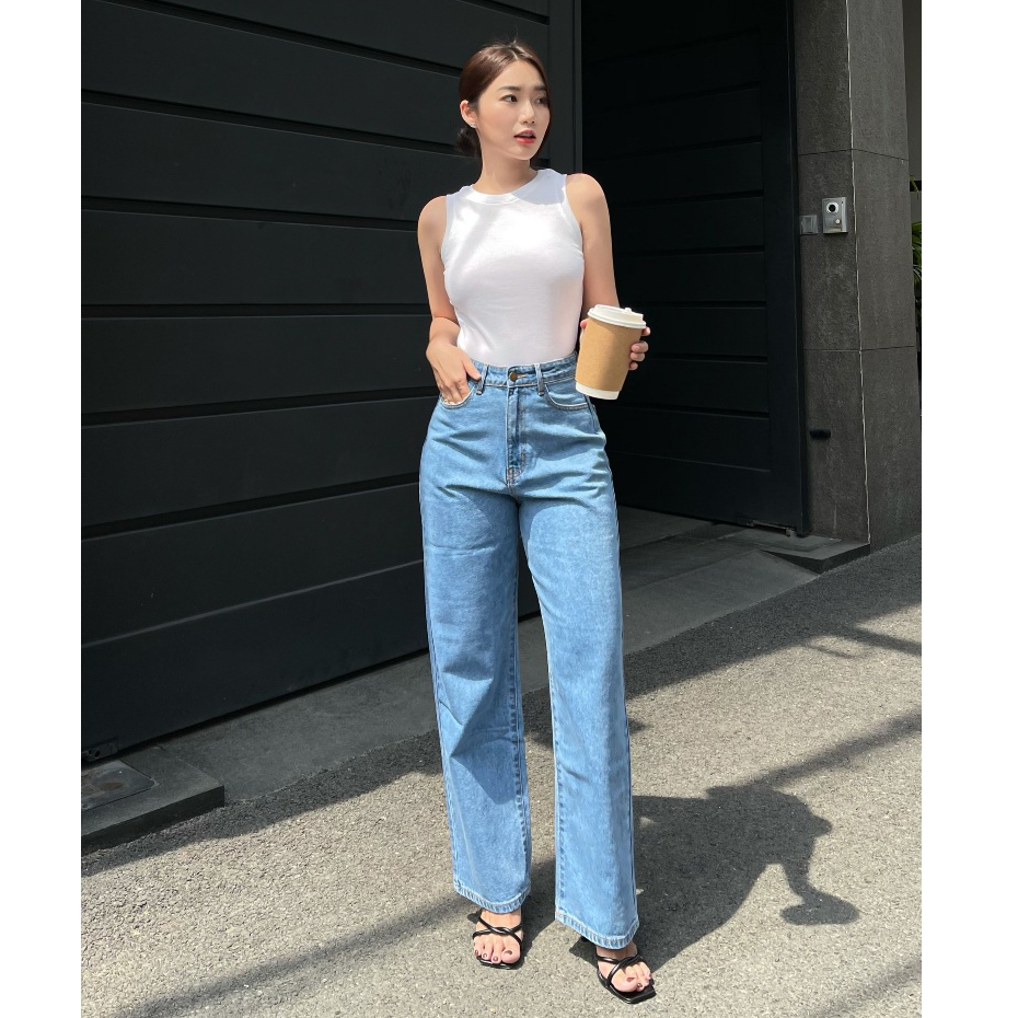 HASHTAGEM - Quần Jean Nữ LSJ.2 Signature Loose Jeans, Lưng Cao, Màu Xanh Biển Trơn Hàn Quốc