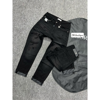 quần bò dài nam Di O màu đen mài rách có lót trong cực đẹp,vải jean dày mềm co giãn nhẹ,phom dáng chuẩn siêu cấp QC