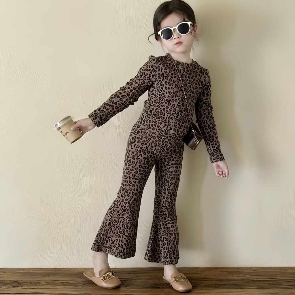 Bộ Quần Áo Trẻ Em Bé Gái Sét Áo Thun Dài Tay Mix Quần Ống Loe Đủ Size 8-33kg Chất Vải Hàn Mềm Min