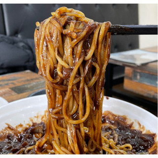 Sốt tương đen hàn quốc 250g - 중화 춘장