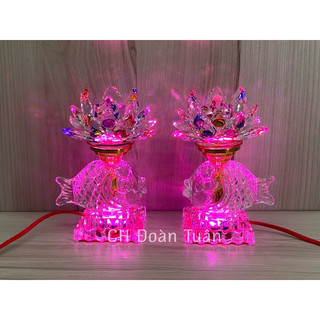 Cặp đèn bàn thờ pha lê hoa sen đổi màu cao 18cm - Thân pha lê cá