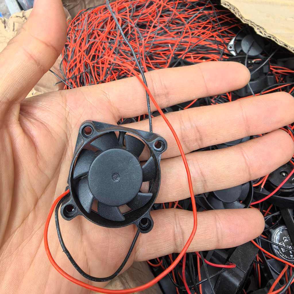 Quạt Tản Nhiệt Làm Mát 4CM 1.4W DC 12V - Motor DC Brushless Fan 40x40x10