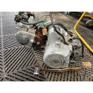Máy Dream Lòng Sắt 100cc ( Máy Êm )