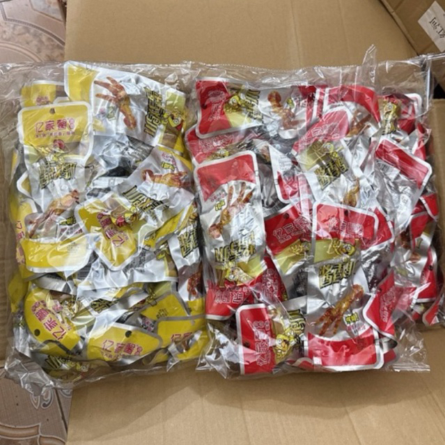 1 Thùng 240 Chân Gà Cay Tứ Xuyên 8 bịch