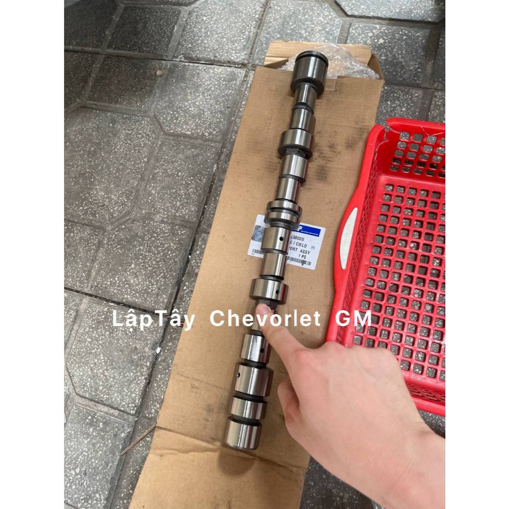 trục cam gentra GMP 96838025 hàn quốc