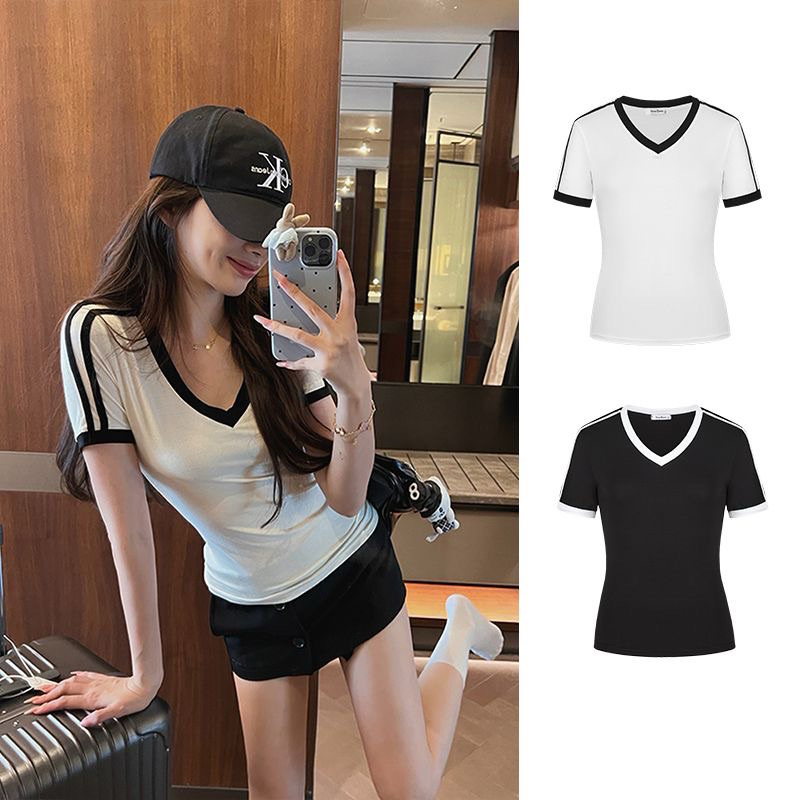 Áo croptop kiểu trơn sọc tay cổ v ôm body trắng đen nữ