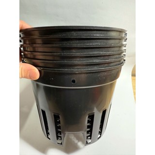 30 chậu nhựa đen F21 trồng hoa lan, chậu nhẹ, chịu nắng mưa tốt, móc treo chậu tùy chọn