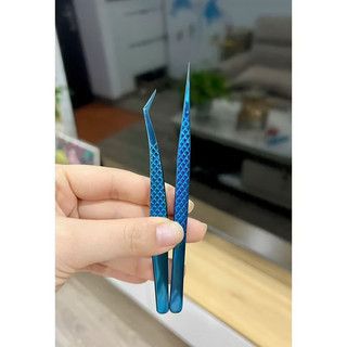 Nhíp volum hoa hồng đen