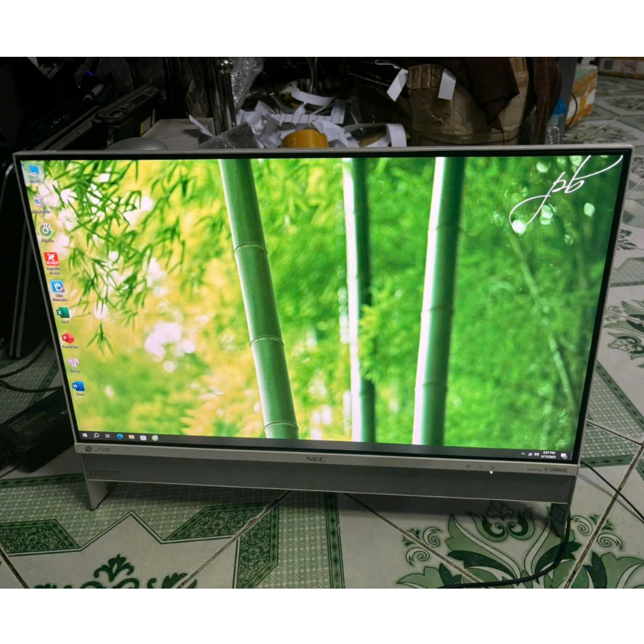 Máy tính All in one NEC liền Màn hình 23.8 ( Core i7 6xxxx U/ 8G / SSD 256G )