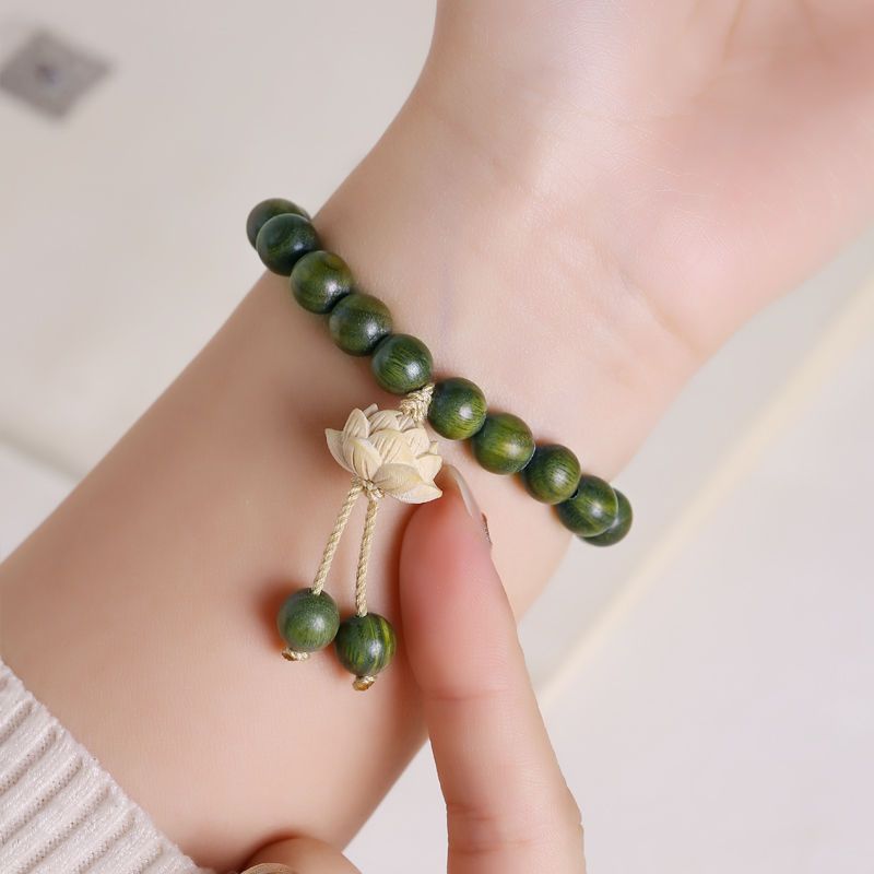Vòng tay gỗ đàn hương xanh thơm dịu Shebyshe kèo charm hoa sen, móng vuốt mèo may mắn, an yên | BigBuy360 - bigbuy360.vn