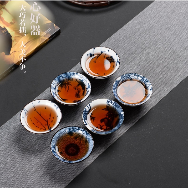 Chén Sứ Cảnh Đức Dáng Nón Dùng Uống Trà