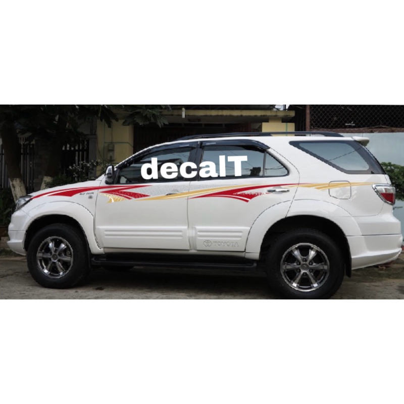 Tem Dán Sườn Xe Fortuner Mẫu Mới. Tem Dán Sườn Xe Fortuner (F1127)