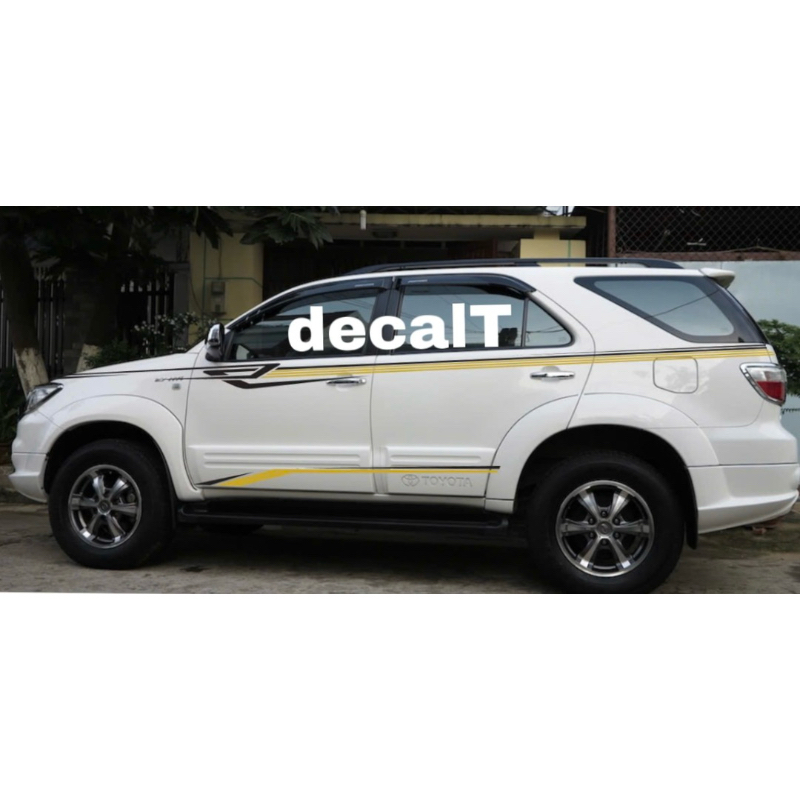 Tem Dán Sườn Xe Fortuner Mẫu Mới. Tem Dán Sườn Xe Fortuner (F1128)