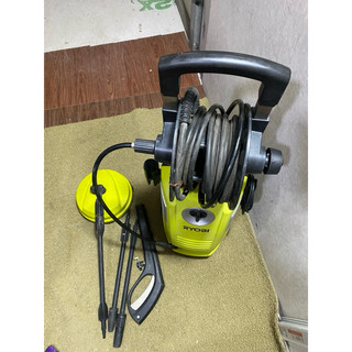 máy rửa xe Ryobi 2000w