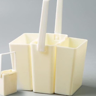 Xô rửa cọ mini - 3 ngăn - 7x8.5x3cm