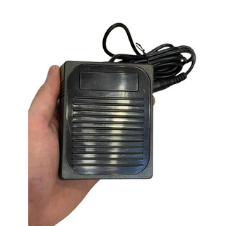 Pedal sustain bàn đạp P50A tạo tiếng ngân khi chơi tiếng Piano phù hợp tất cả các loại đàn organ