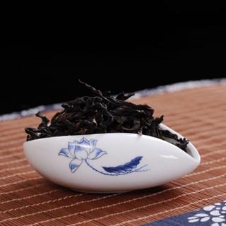 Cung Nhãn Trà, Dụng Cụ Lấy Trà Bằng Sứ (Dụng Cụ Pha Trà Đạo)