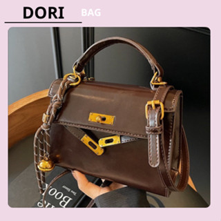 Túi xách nữ cầm tay dễ thương,túi xách thời trang trẻ trung và nổi bật tặng kèm móc khoá xinh