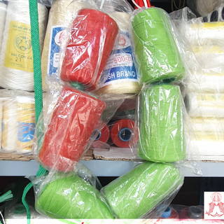 Chỉ May Bao PE (Nhiều Màu) - 1 Cuộn Chỉ May (Bao Gạo, Đường, Xi Măng, Cột Thịt, Giăng Dây, Máy May Bao, ...)