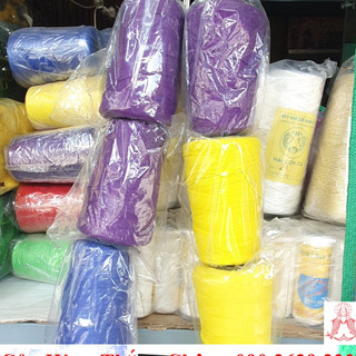 Chỉ May Bao PE (Nhiều Màu) - 1 Cuộn Chỉ May (Bao Gạo, Đường, Xi Măng, Cột Thịt, Giăng Dây, Máy May Bao, ...)