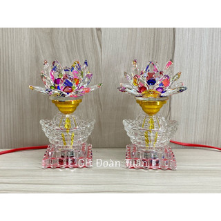 Cặp đèn bàn thờ pha lê hoa sen đổi màu thân thỏi vàng cao 17cm